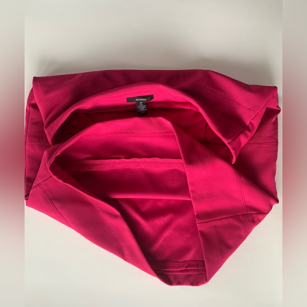 Pink Skirt - Picture 3 of 4